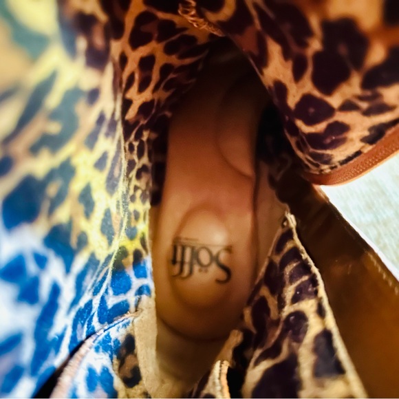 Sofft Brown Leather Sharnell II Lace Up Adjustable Riding Knee Boots, size 8 - Picture 7 of 14